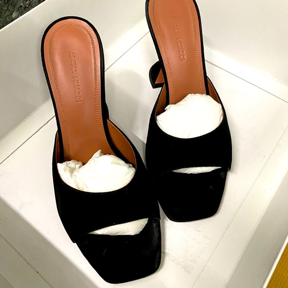 Last chance !Amina Muaddi gorgeous shoes - Picture 2 of 8